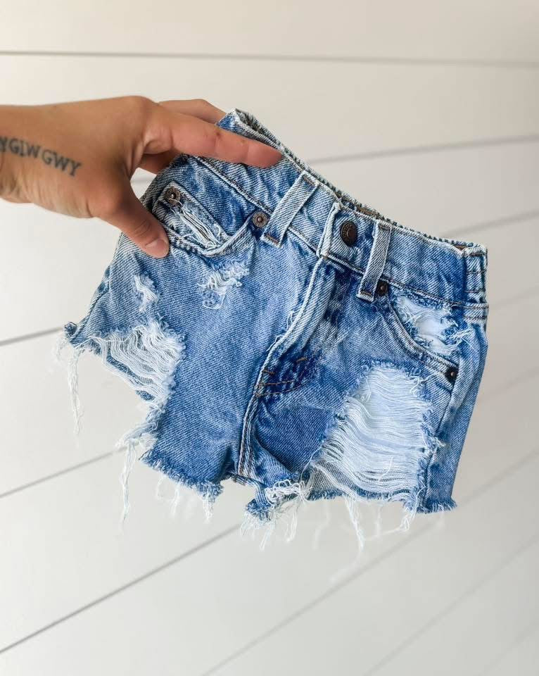 18 Month Vintage Girls Levi’ Shorts